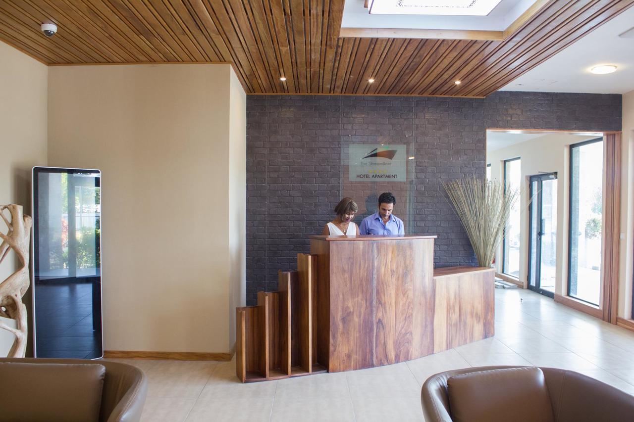 The Streamliner Hotel Apartment โตมาซีนา ภายนอก รูปภาพ
