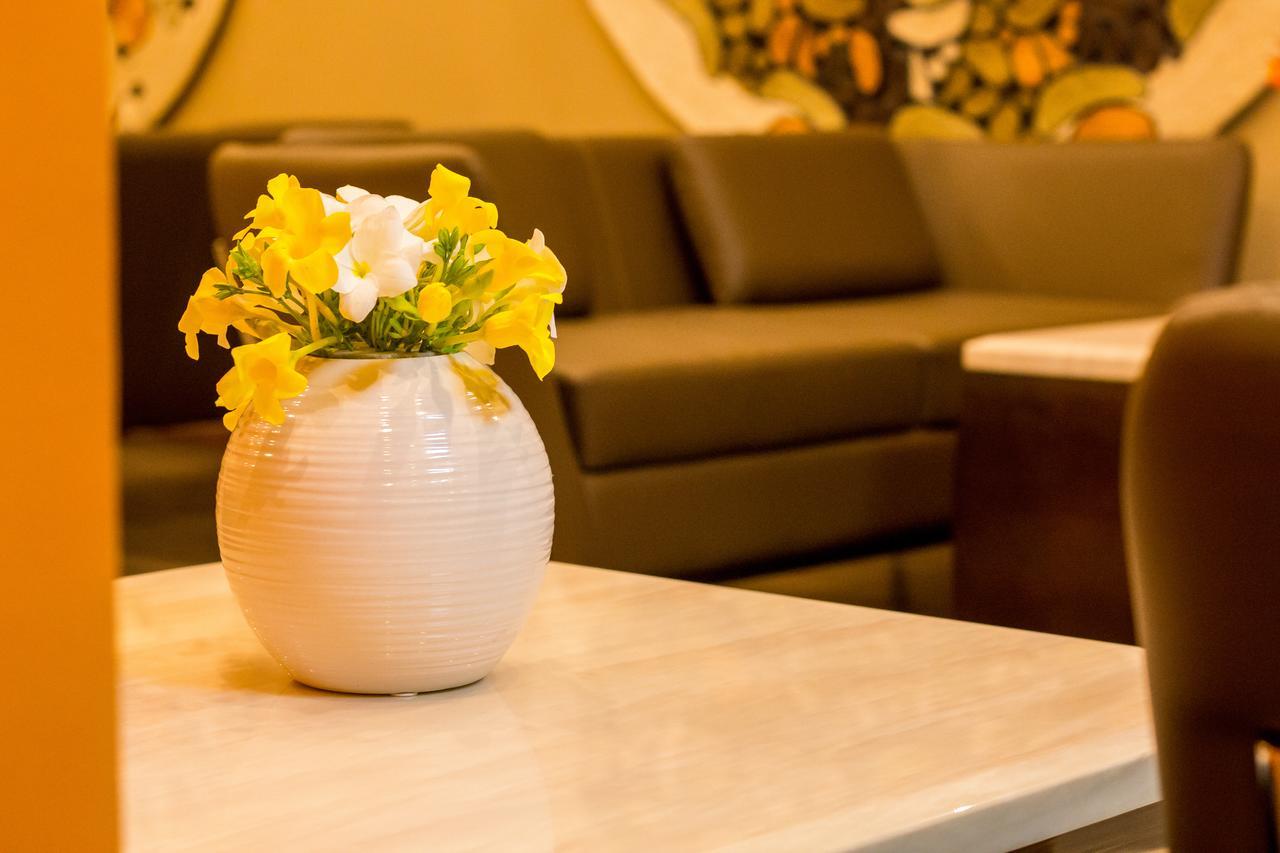 The Streamliner Hotel Apartment โตมาซีนา ภายนอก รูปภาพ