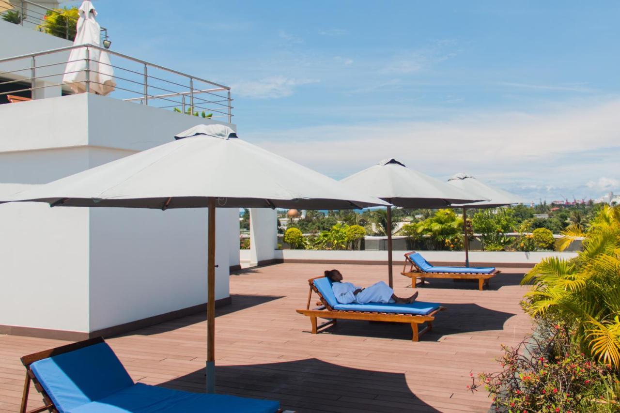 The Streamliner Hotel Apartment โตมาซีนา ภายนอก รูปภาพ